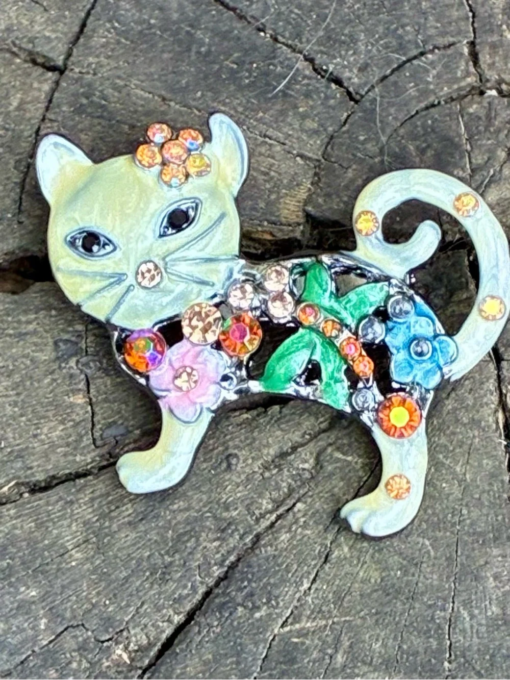 Hand-Painted Jeweled Cat Brooch - Pastel Green Floral Accents
